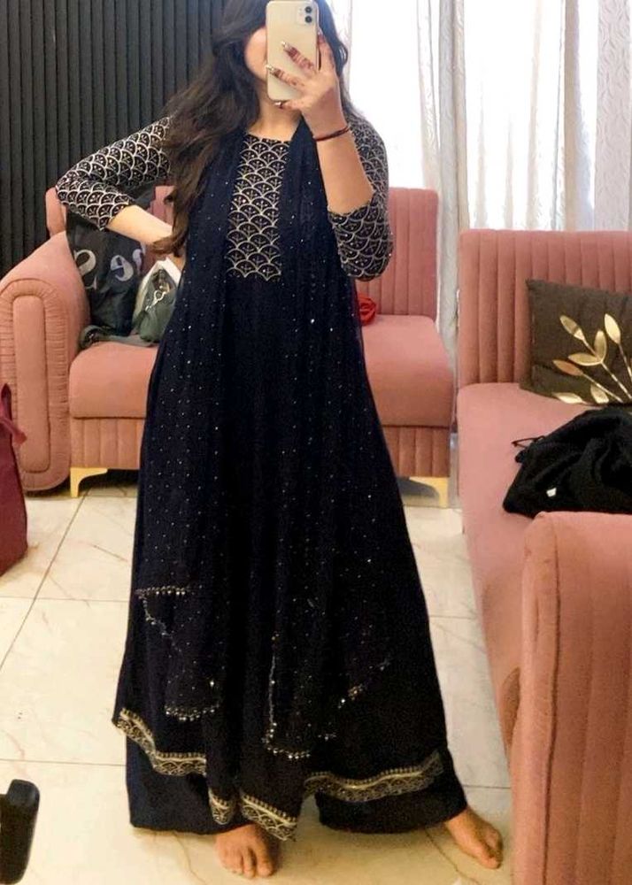 Elegant Navy Blue Anarkali