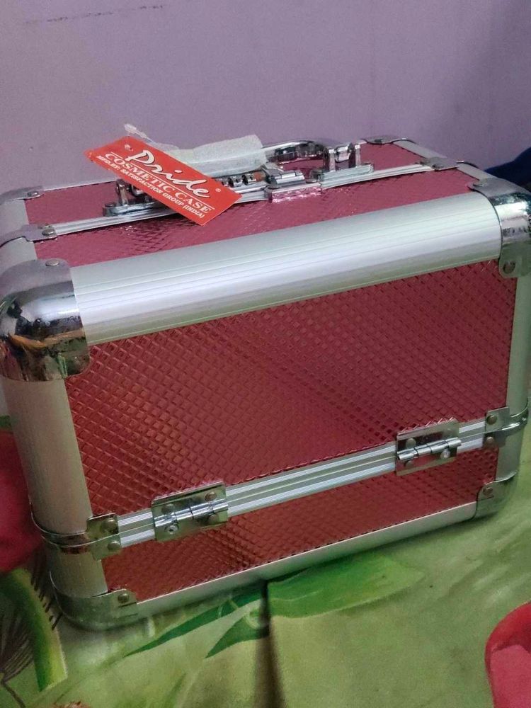 Red Cosmetic Case ❤️