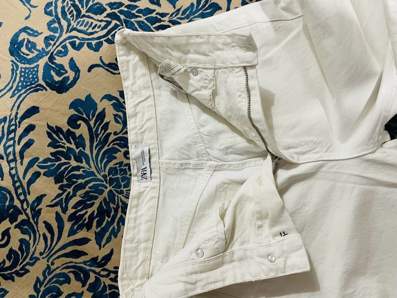 Zara White Denim Jeans