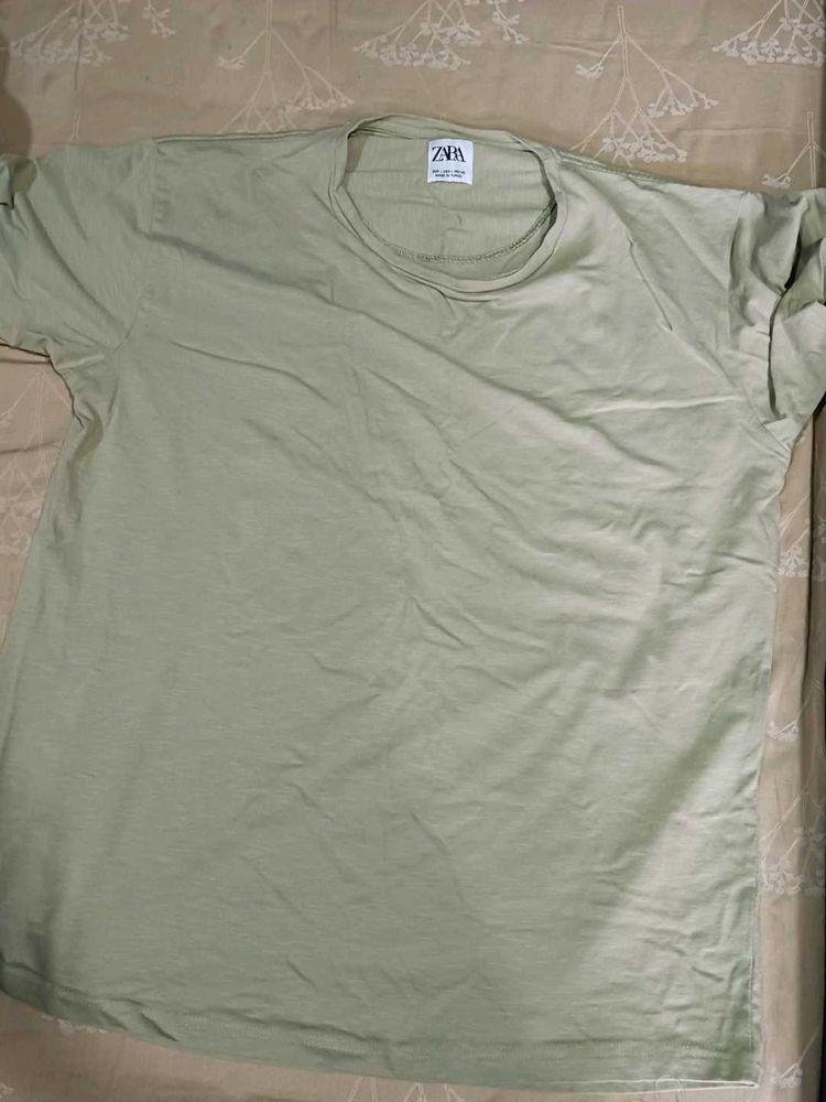 Zara Basic T-Shirt