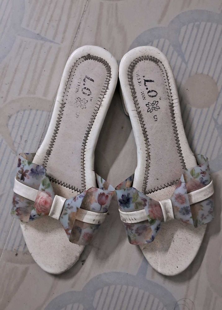 Comfortable Flats For Woman.