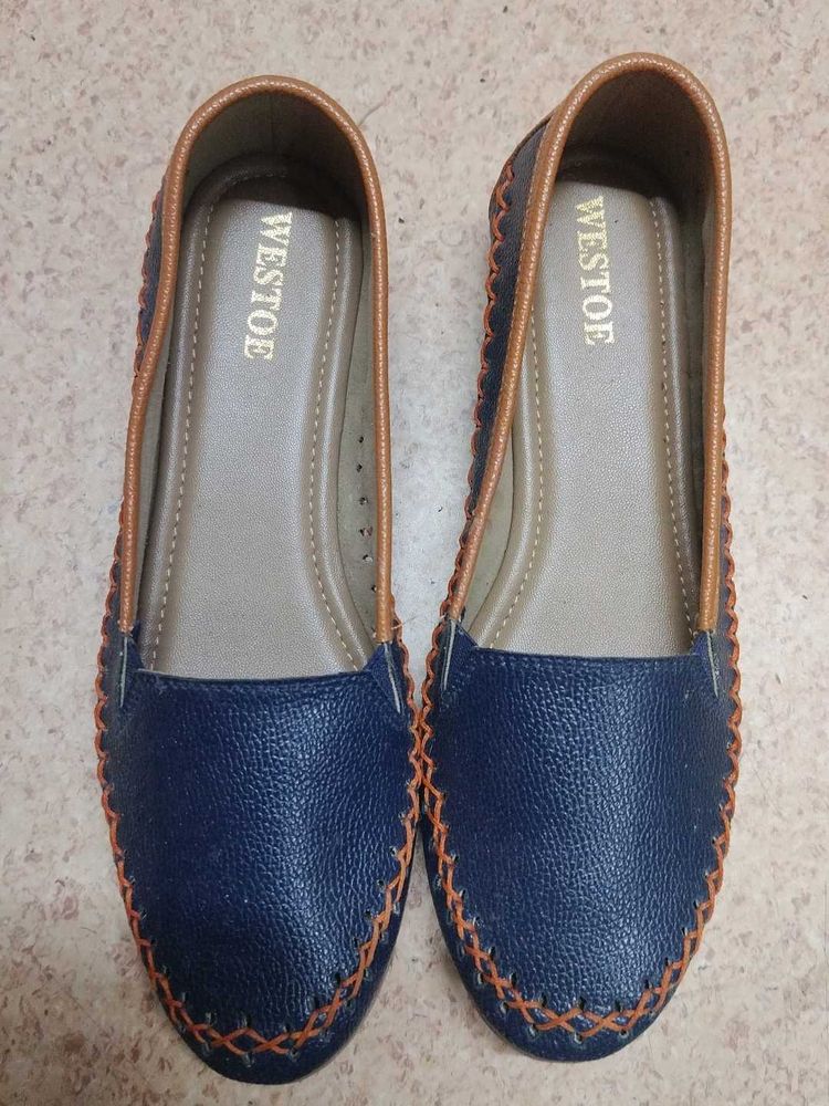 Westoe Navy Blue Flats