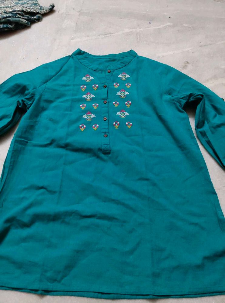 Teal Kurta with Embroidered Neckline
