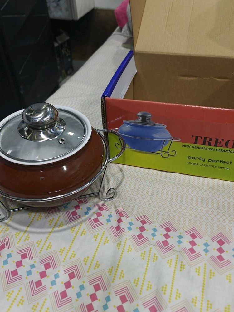 TREO Ceramicware Casserole