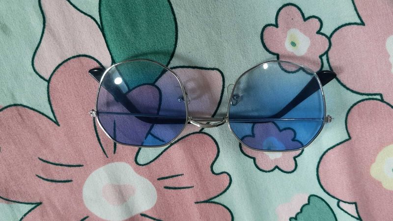 Round Blue Lens Sunglasses