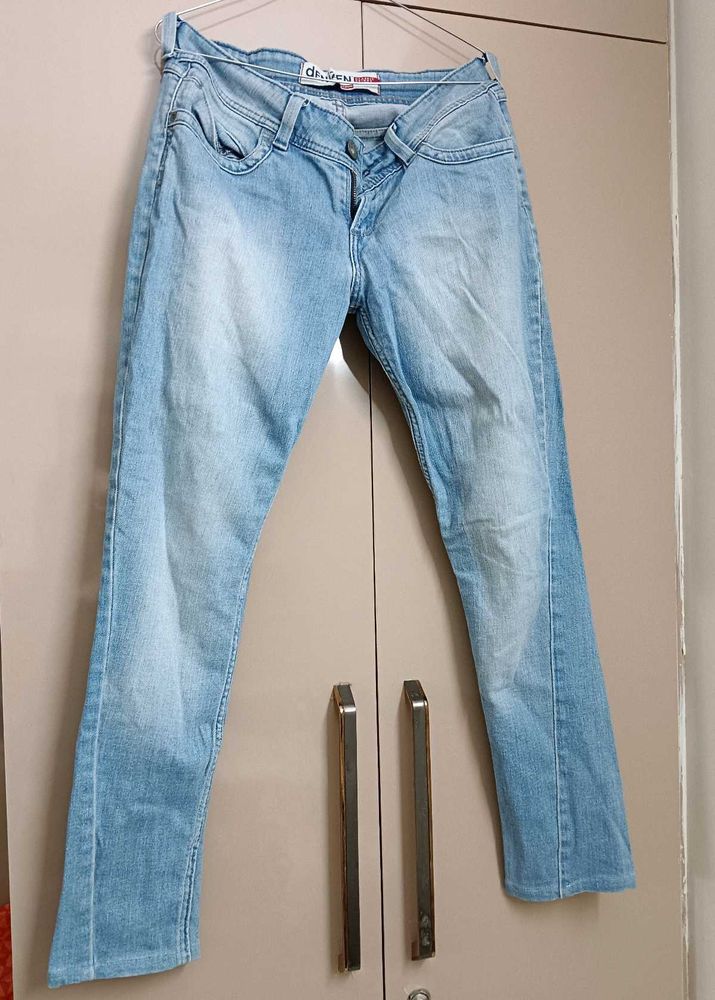 Low rise levis Denim jeans