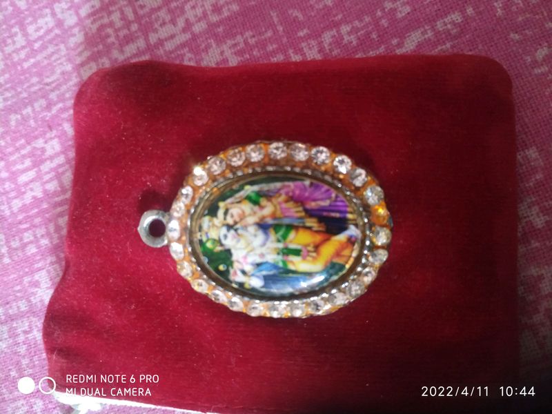 locket radha krishna