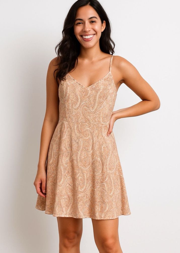 BE. CUTE CREMEISH FROCK