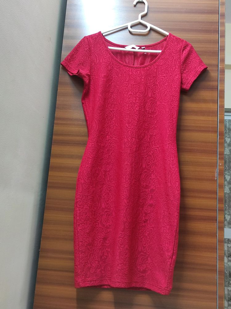 Red Color Mid Length Dress For Sale
