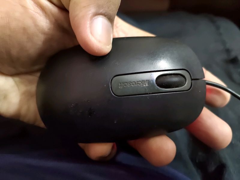 Microsoft UC-100 Wired Mouse