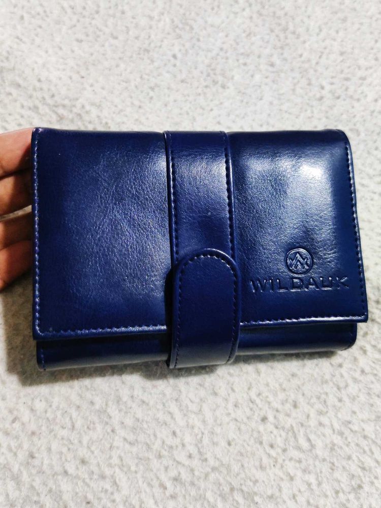 Stylish Blue Leather Wallet