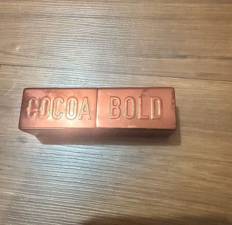 COCOA BOLD Lipstick