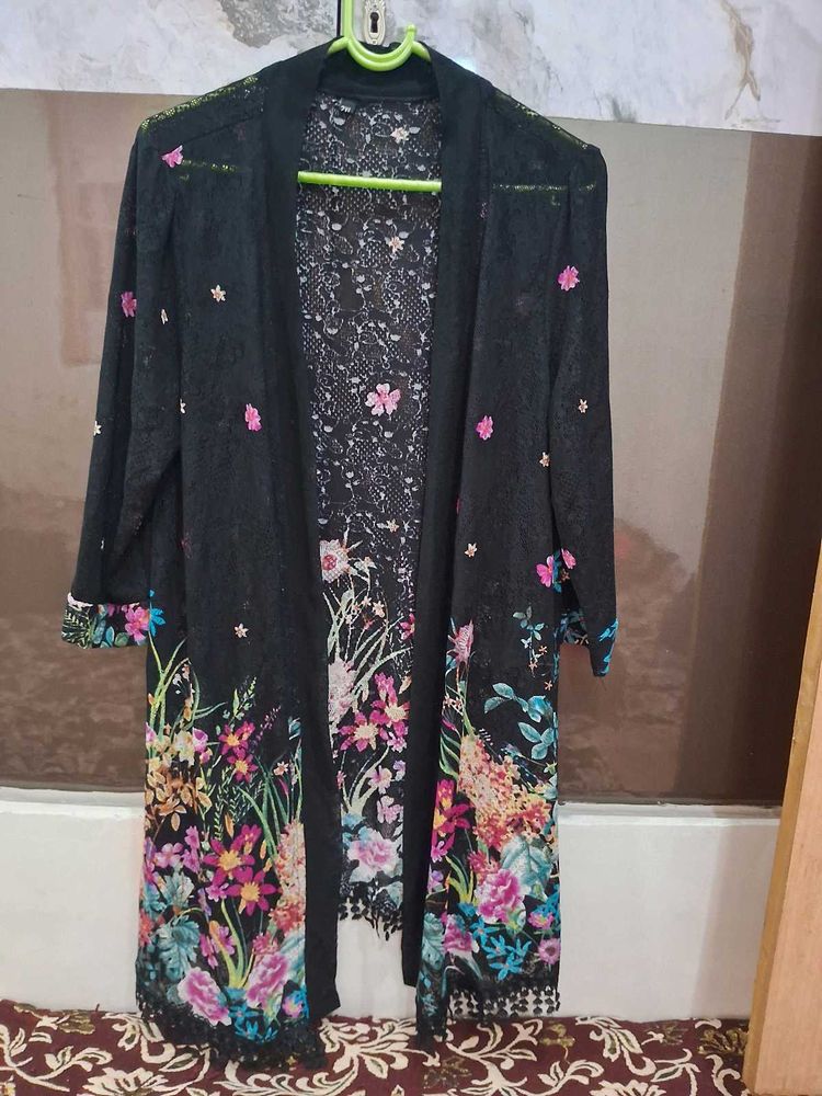 Floral Print Black shrug