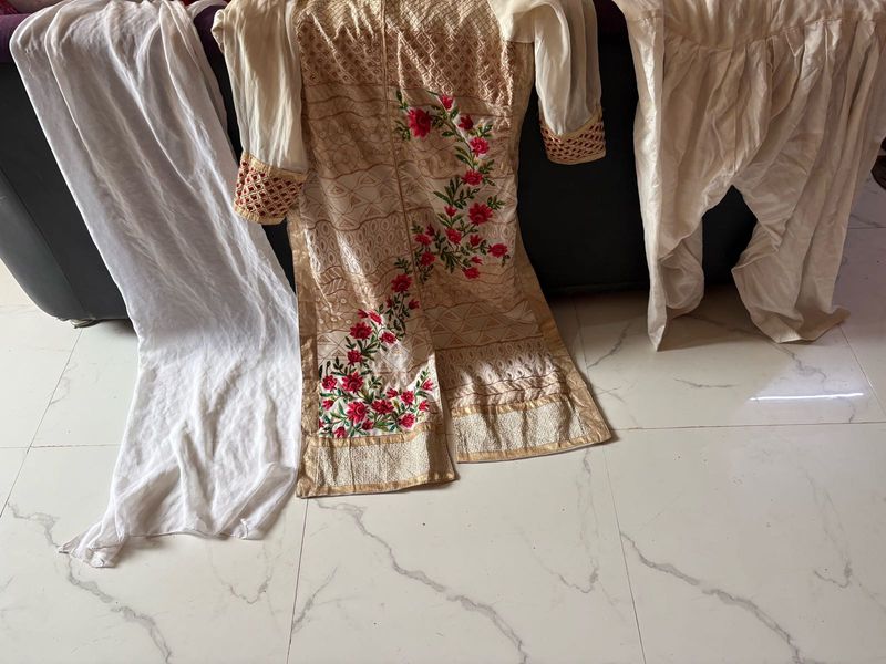 Pakistani Kurta set 42  inch bust
