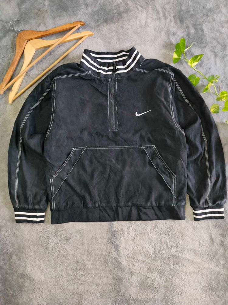 Vintage Nike Pullover Sweatshirt