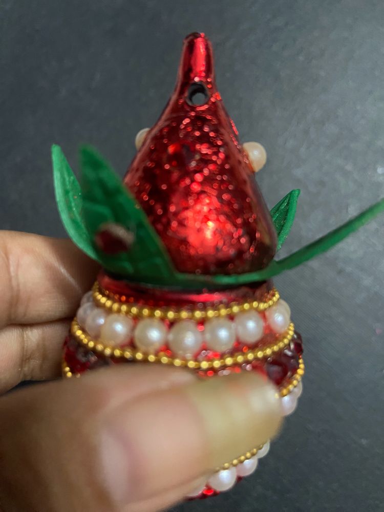 A New Decorated Kalash