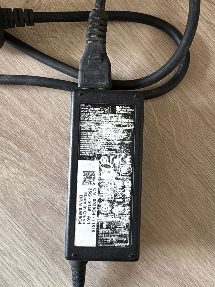 Dell Laptop Power Adapter