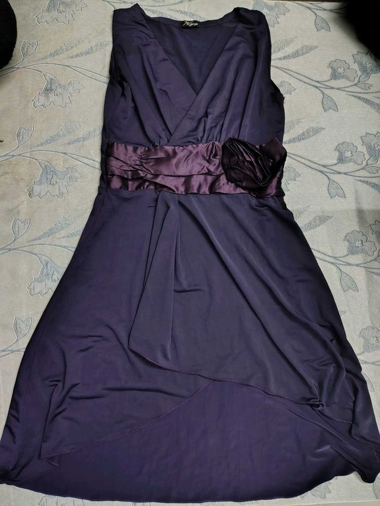 Elegant Purple Ruffled Midi Dress