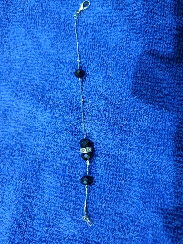 Metal Bracelets Two And One Balck Bead With Chain Bracelet