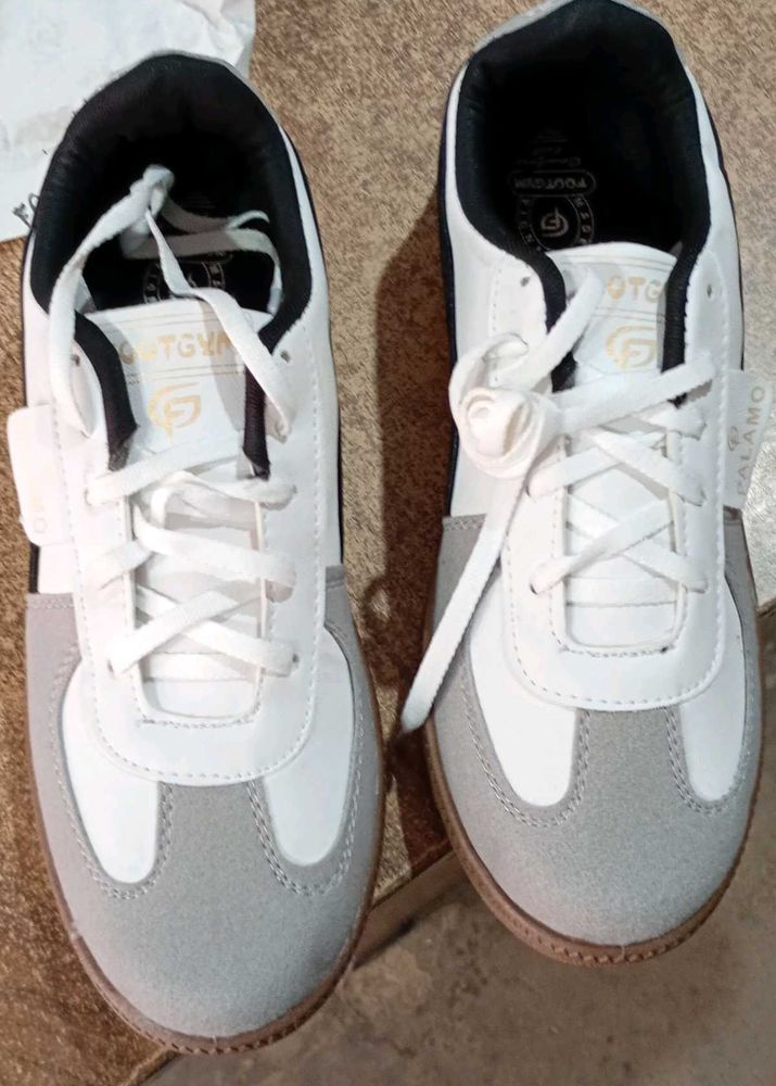 Stylish White &amp; Grey Sneakers