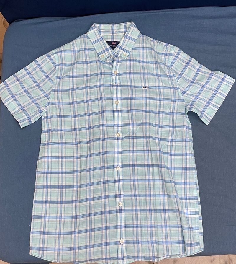 Vineyard Vines Plaid button down shirt