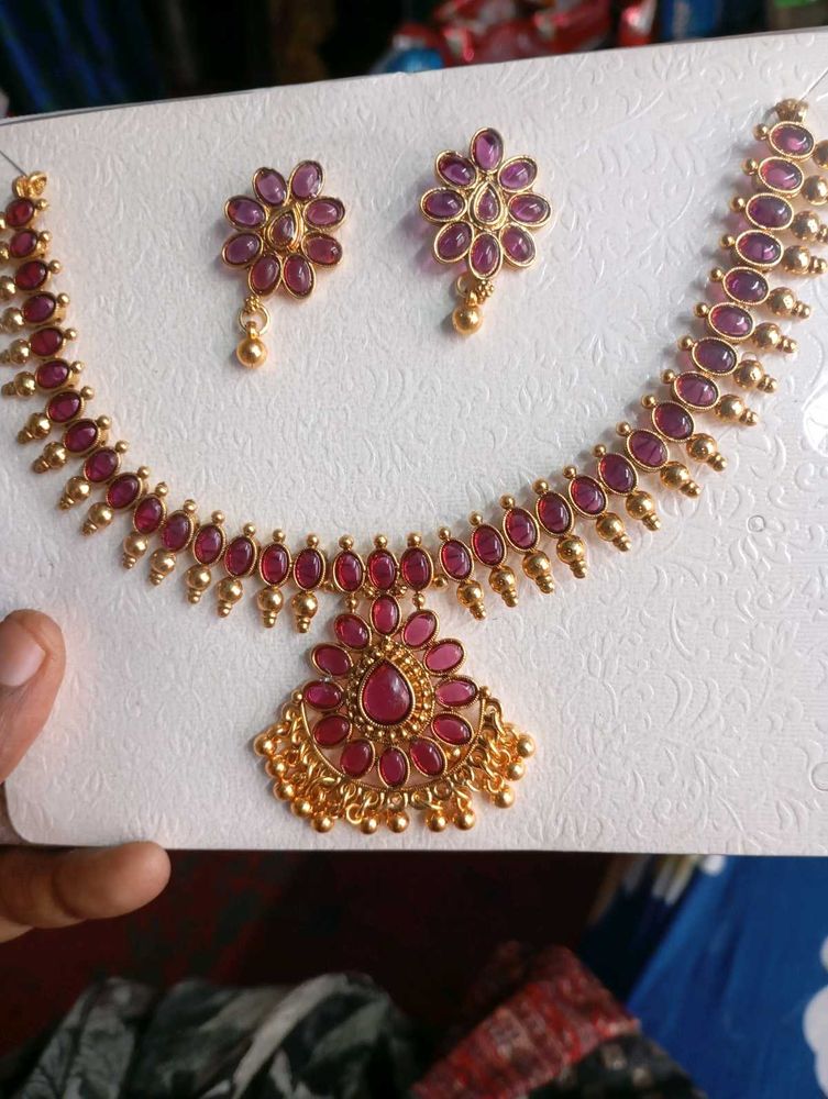 Pearl Necklace Set