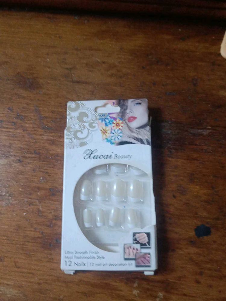 Xucai Beauty - 12 Press-On Nails