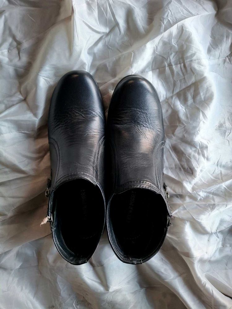 Black Leather Shoes