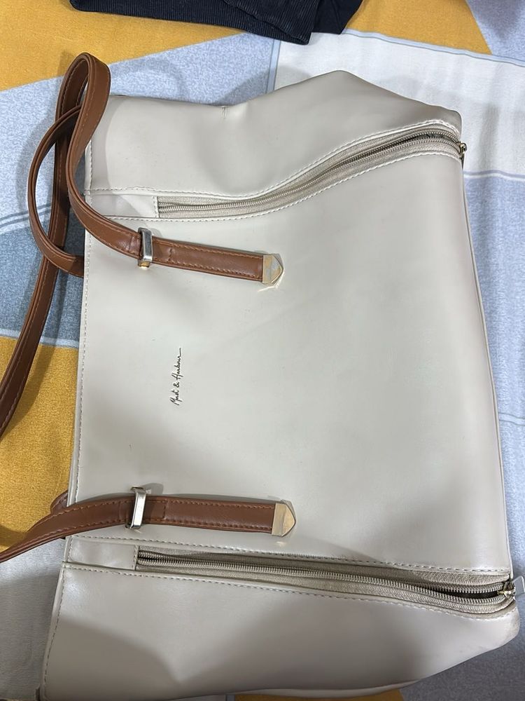 Mast &amp; Harbour Tote bag