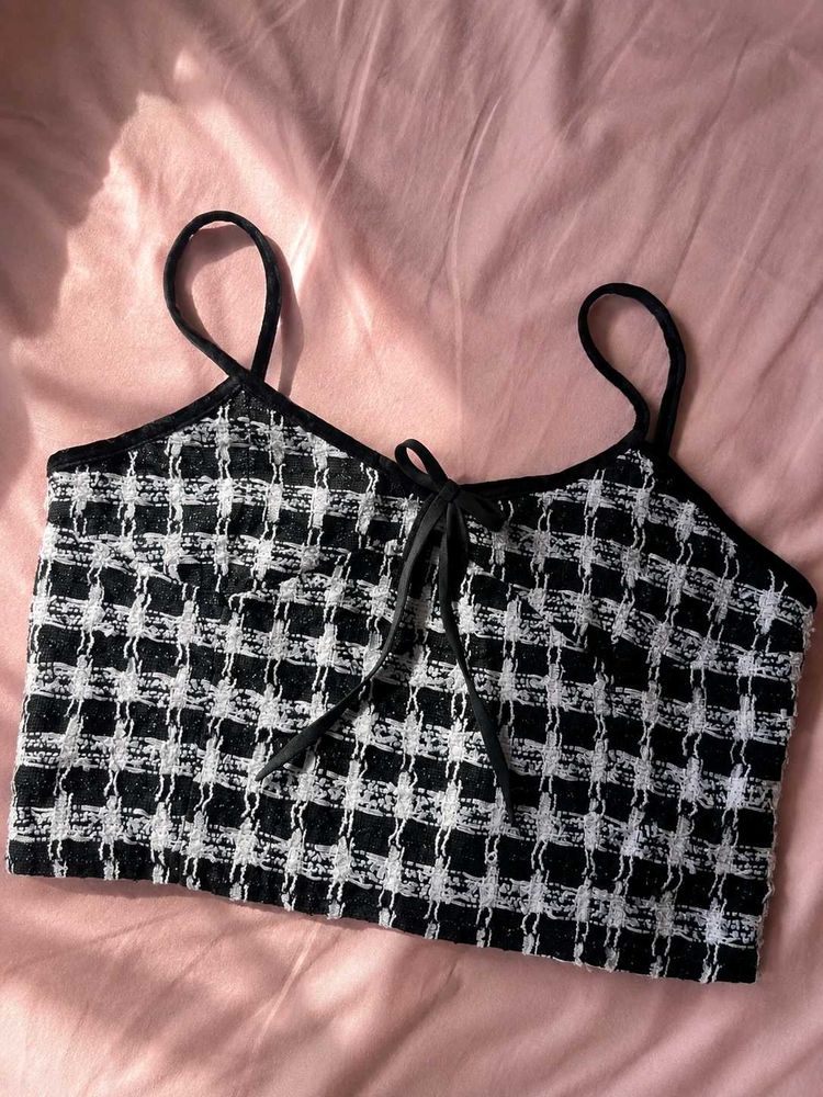 Chic Plaid Cropped Cami Top