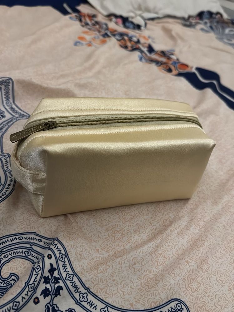 FACESTUDIO Cream Pouch