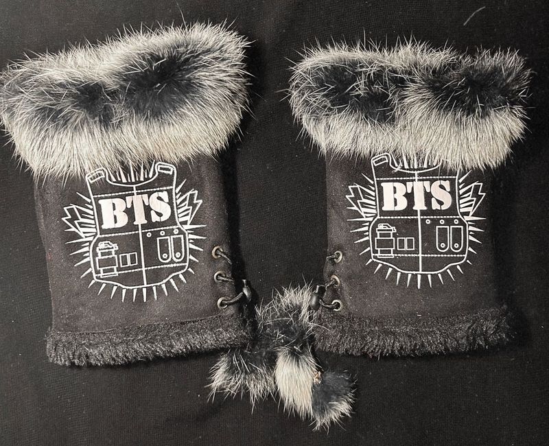 BTS Winter Faux Fur Fingerless Gloves