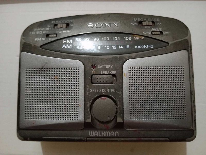 walkman radio sony