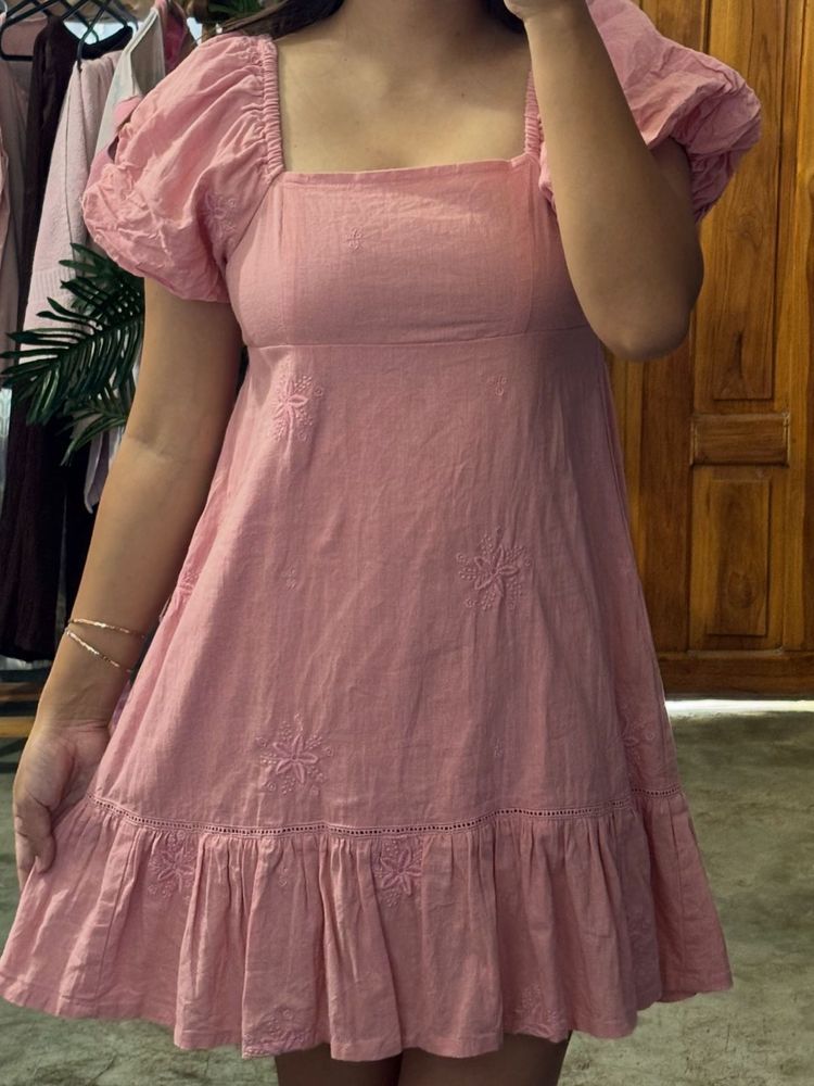 Chic Pink Embroidered Puff Sleeve Dress