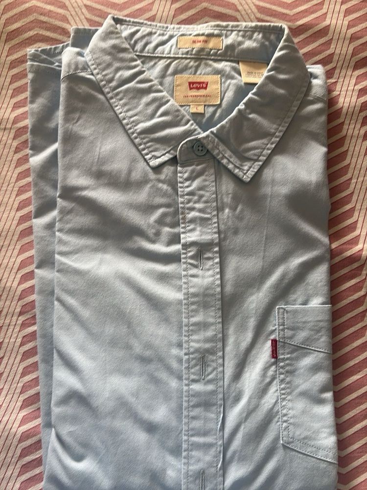 Levi's Slim Fit Light Blue Shirt