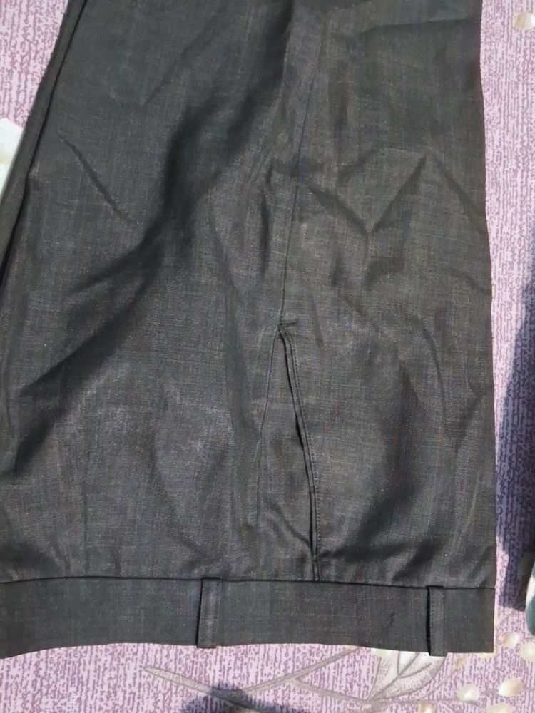 Brown Formal Paint