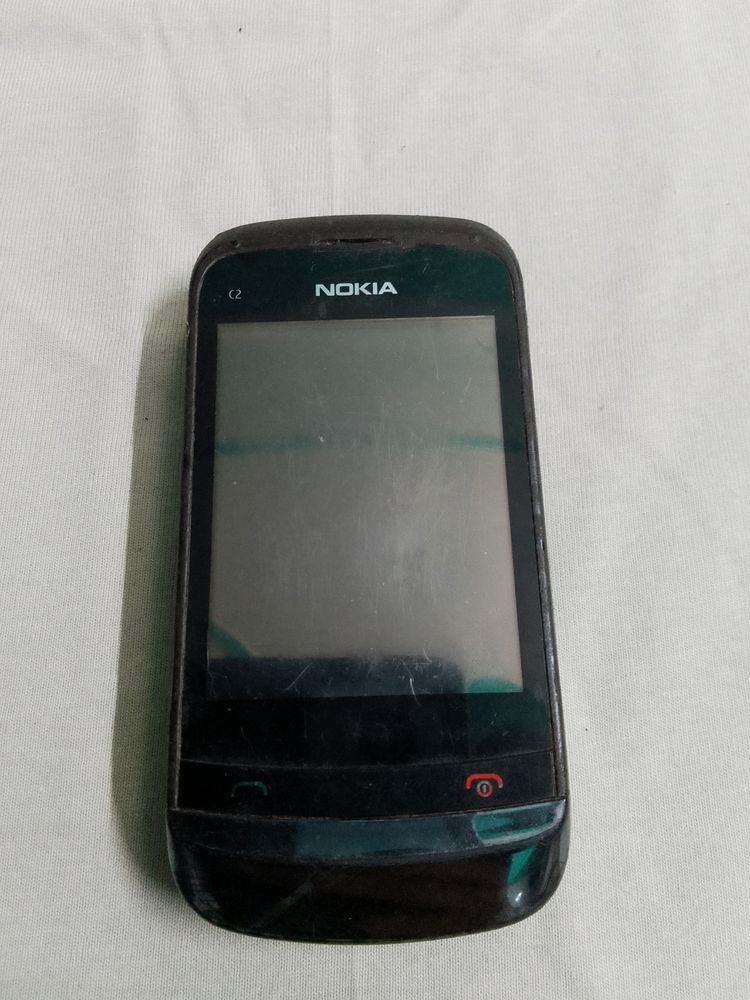 Used Nokia Sliding Keypad Mobile Phone. No Battery. Long Time No Used.