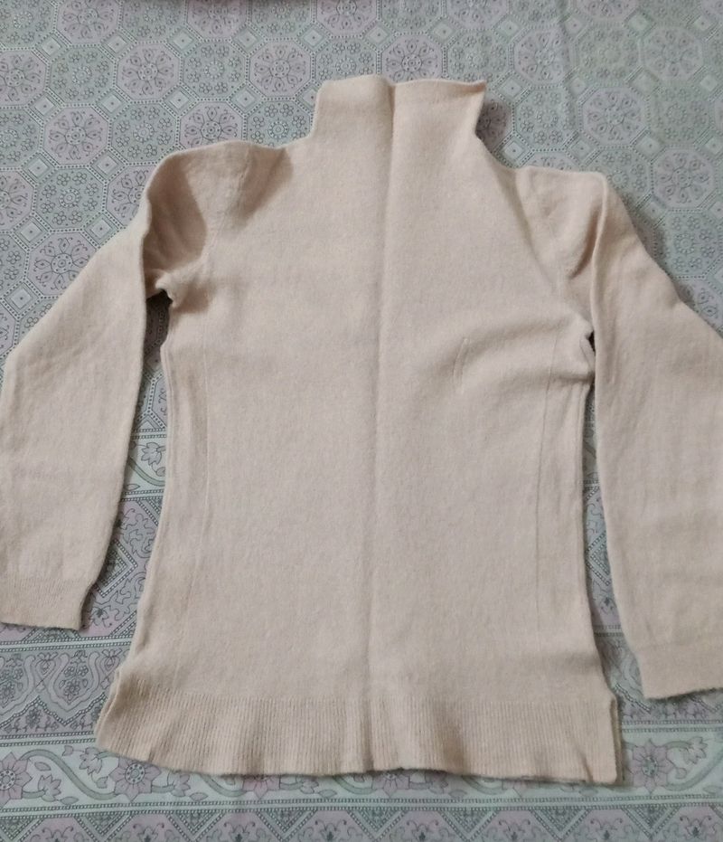 High Neck Swetar For Girls (S,M)