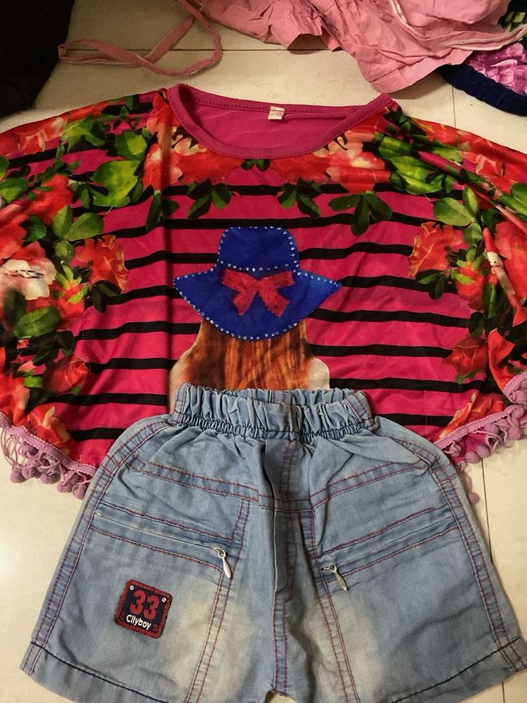 Cute Floral Top &amp; Denim Shorts Set