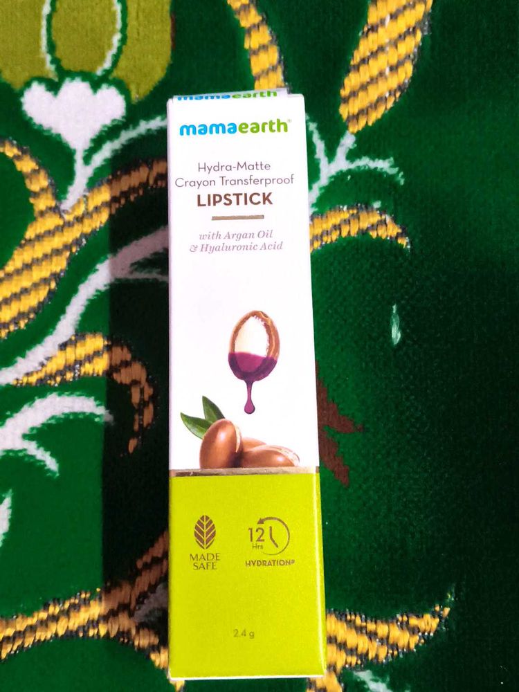 Mamaearth Hydra-Matte Crayon Transferproof Lipstic