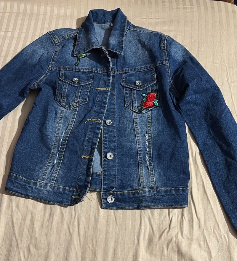 Women's Denim Jacket with Rose Embroidery