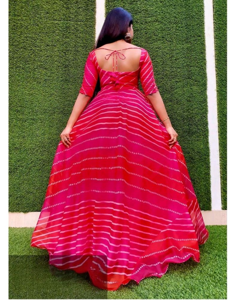 bandhani printed new tag Gown.. no coins only cash