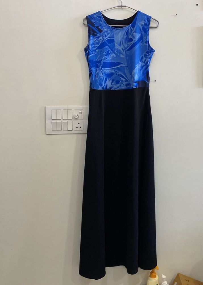 Elegant Blue &amp; Black Maxi Dress