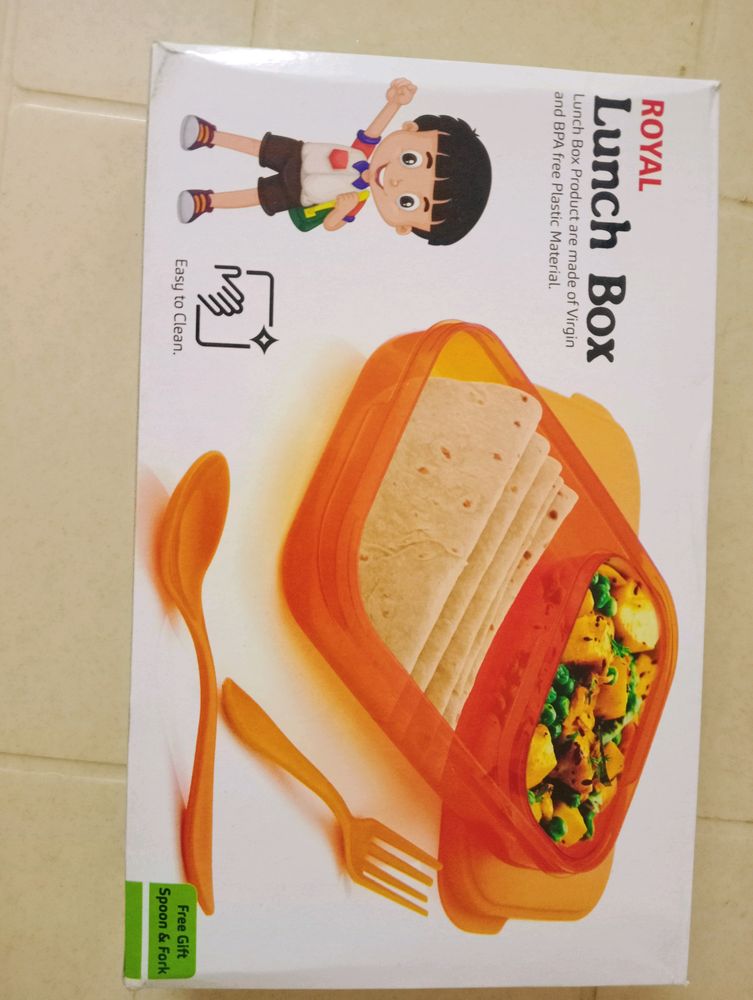 Spacious Green Colour Transparent Lunch Box