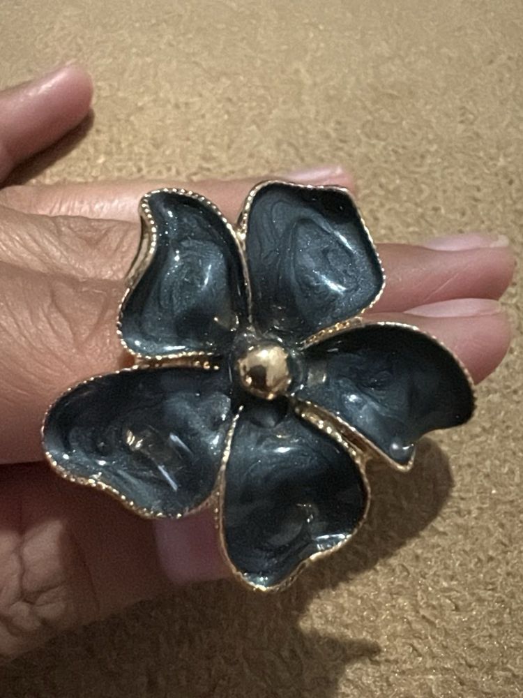 Flower Ring