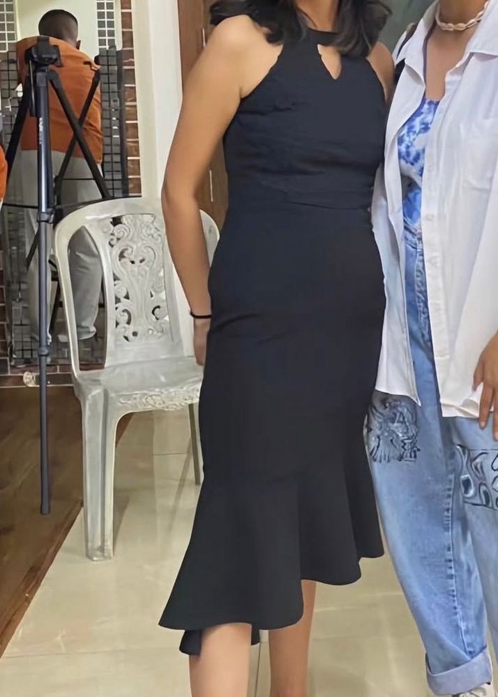 Elegant Black fishtail Bodycon Dress