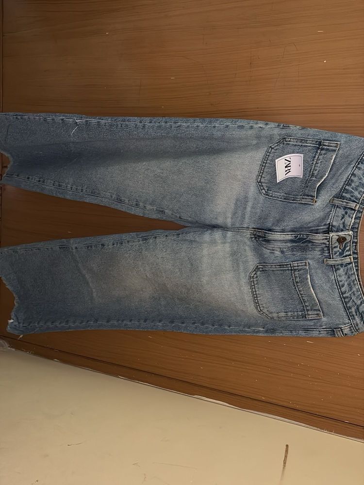 ZARA baggy jeans