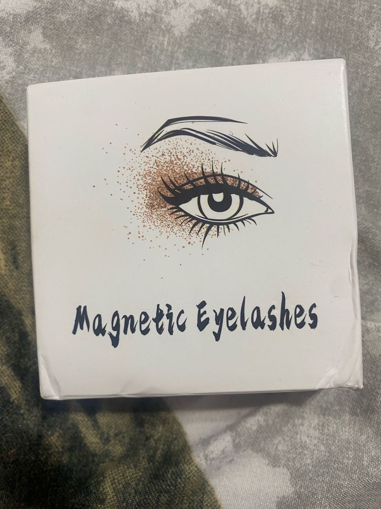 Magnetic Lashes