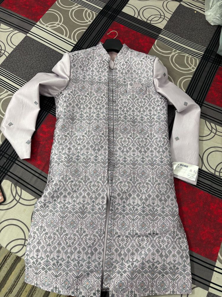 Elegant Embroidered Kurta