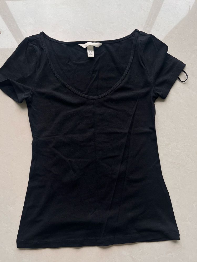 Classic Black Short Sleeve T-Shirt